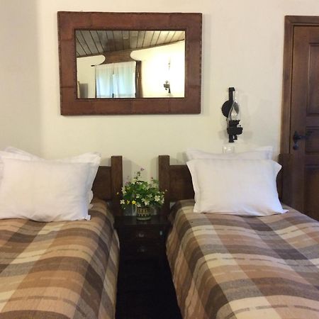 בוז'נצי Stefanina Guesthouse מראה חיצוני תמונה