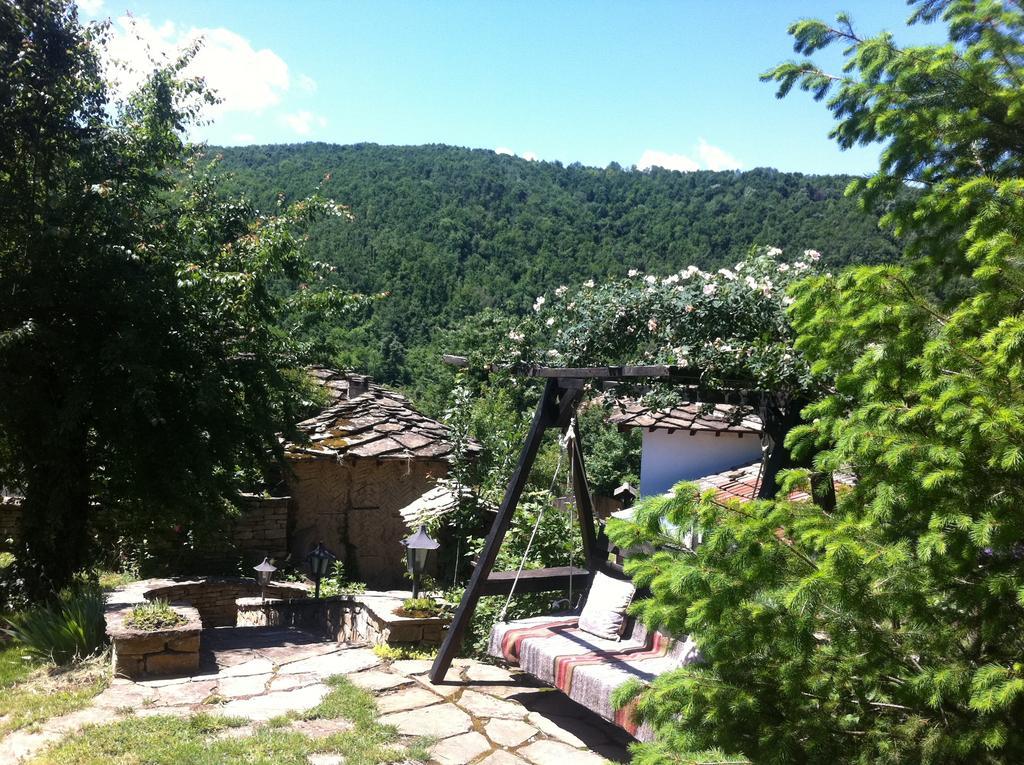 בוז'נצי Stefanina Guesthouse מראה חיצוני תמונה