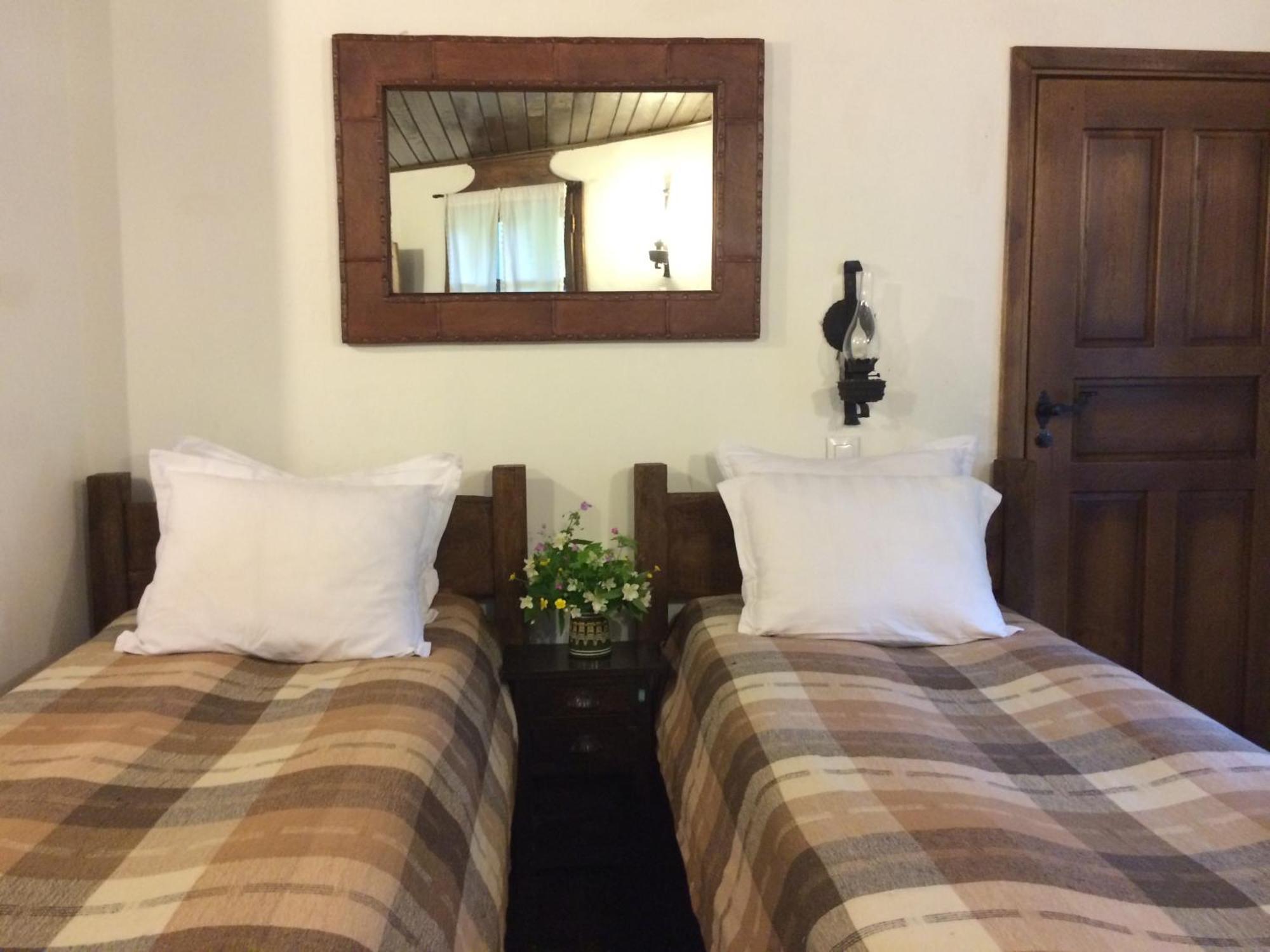 בוז'נצי Stefanina Guesthouse מראה חיצוני תמונה