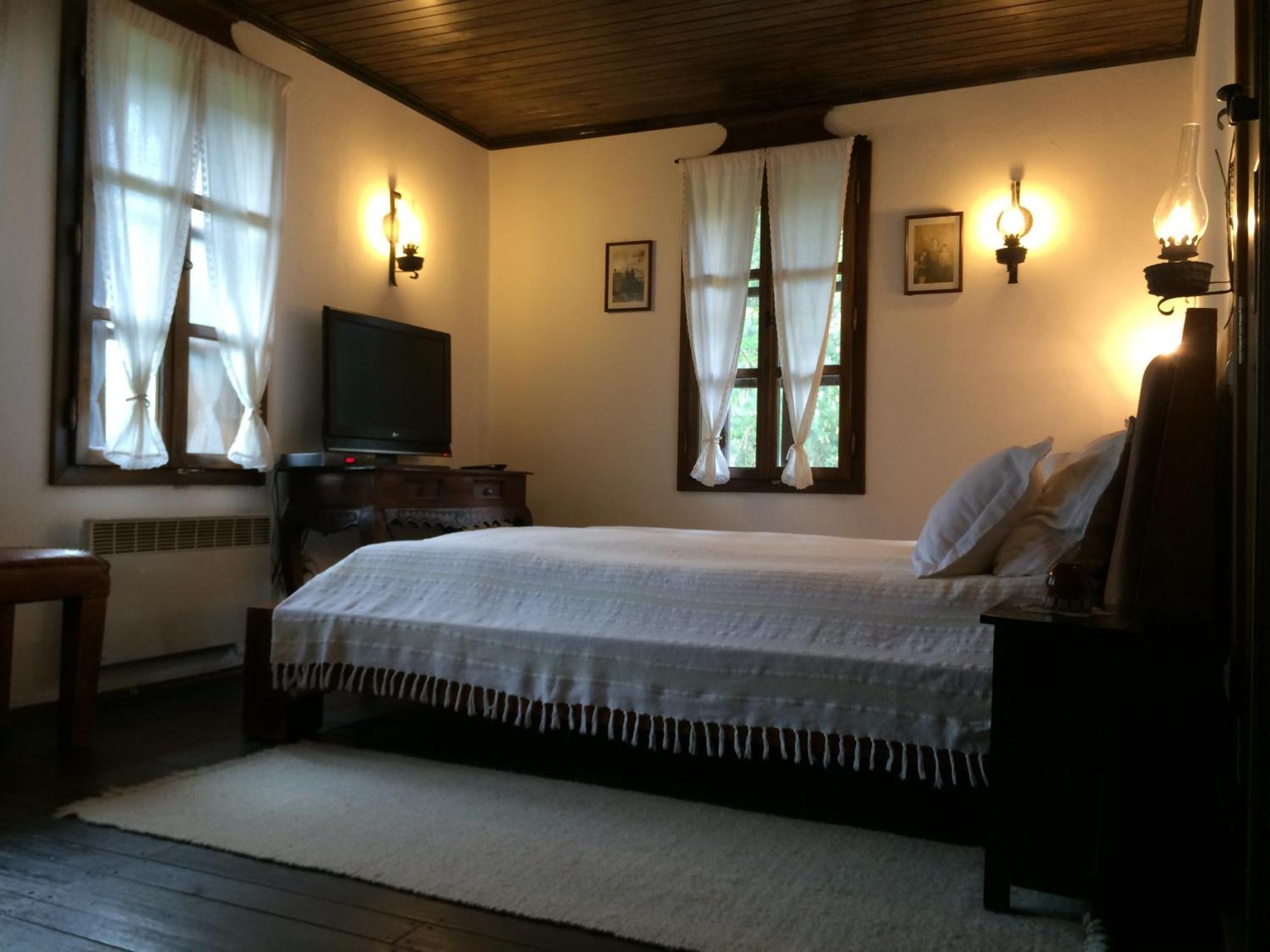 בוז'נצי Stefanina Guesthouse מראה חיצוני תמונה